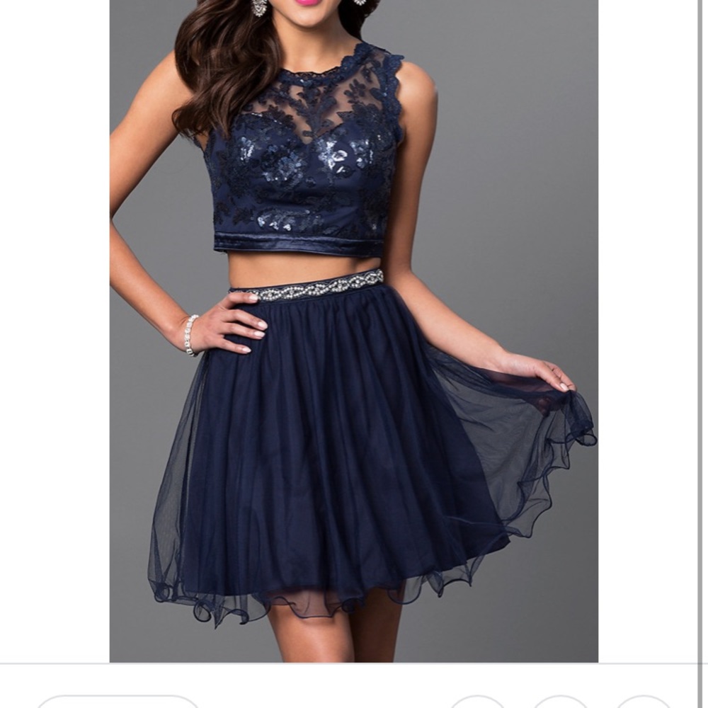 Sequin Hearts 2-piece prom dress